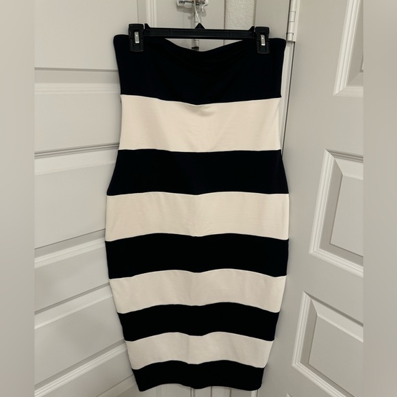 Susana Monaco Midi Stripe Tube Dress in Black and Cream Large NWOT - Picture 7 of 7